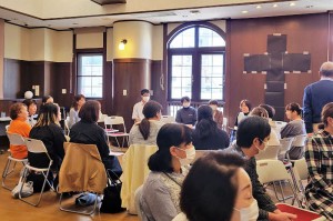 映画上映会「夢みる小学校」　子ロバ保育園ホール