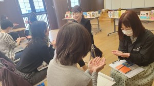 絵本と保育－なぜ、今の時代に絵本が求められるのかー