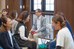 大人の対話力を育てる『てつがく対話カフェ』